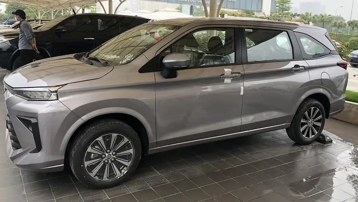 Toyota Avanza Số Sàn