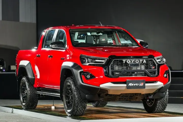 Toyota Bị Đỏ Số 1