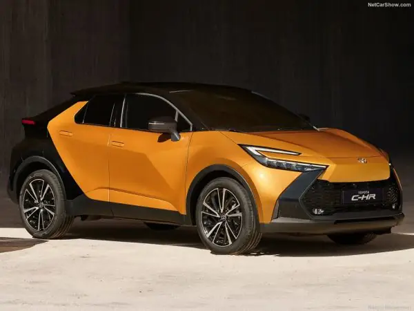 Toyota C Hr Giá Lăn Bánh Toyota C Hr Giá Lăn Bánh