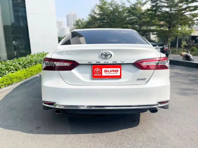 Toyota Camry 2.0 2020 Toyota Camry 2.0 2020