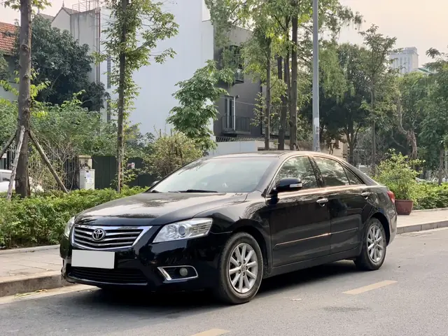 Toyota Camry 2.0 Doi 2010