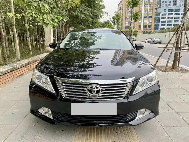 Toyota Camry 2.0 E