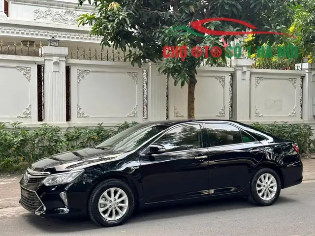 Toyota Camry 2.0 E