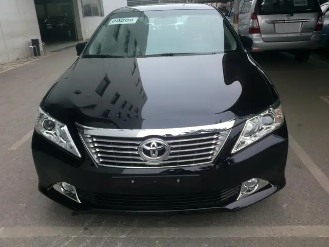 Toyota Camry 2.5 2012