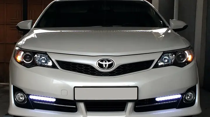 Toyota Camry 2.5 2012 Характеристики Toyota Camry 2.5 2012 Характеристики