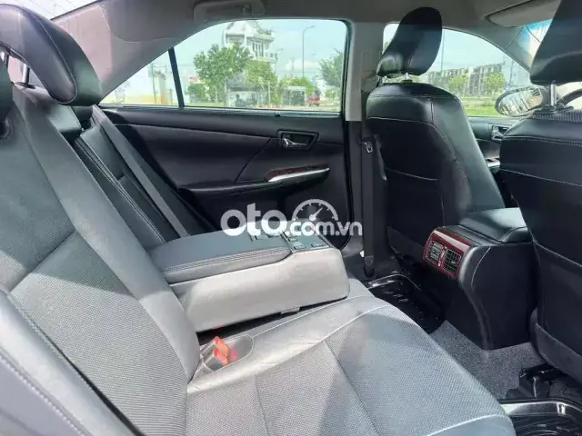 Toyota Camry 2.5 2012 Malaysia