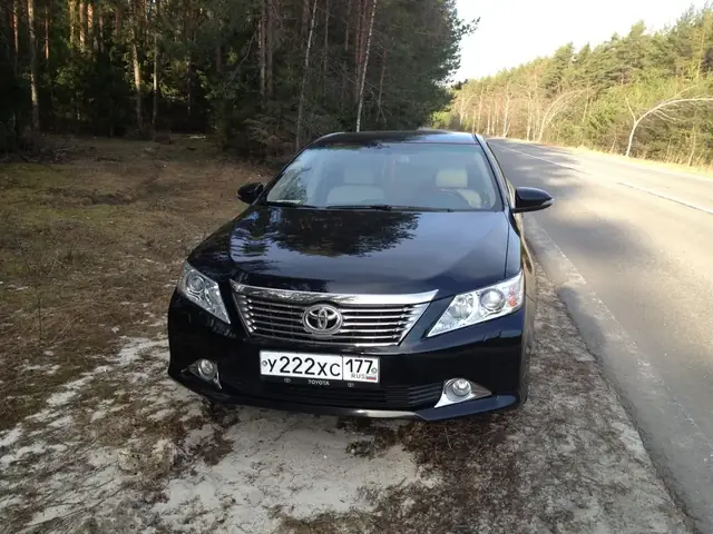 Toyota Camry 2.5 2012 Отзывы