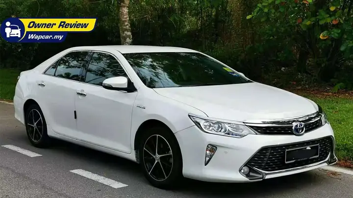 Toyota Camry 2.5 Hybrid 2016