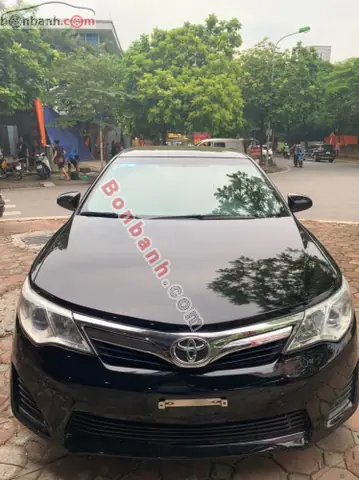 Toyota Camry 2.5 Le 2012