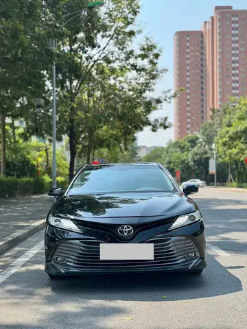 Toyota Camry 2.5 Nhâp Khẩu