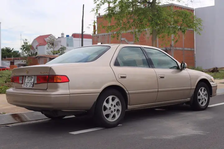 Toyota Camry 2000 Nhap Khau