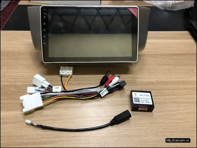 Toyota Camry 2009 Aux Installation