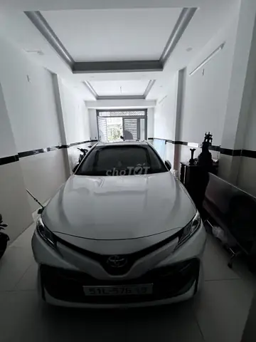 Toyota Camry 2015 2.5 White Toyota Camry 2015 2.5 White