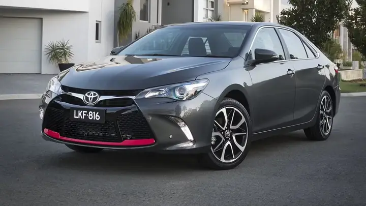 Toyota Camry 2016 Price