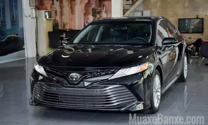 Toyota Camry 2019 Nhập Khẩu