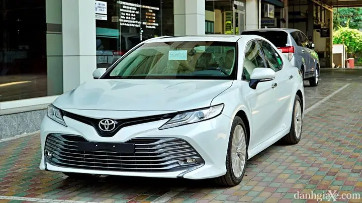 Toyota Camry Danh Gia-xe Cung Toyota Camry Danh Gia-xe Cung