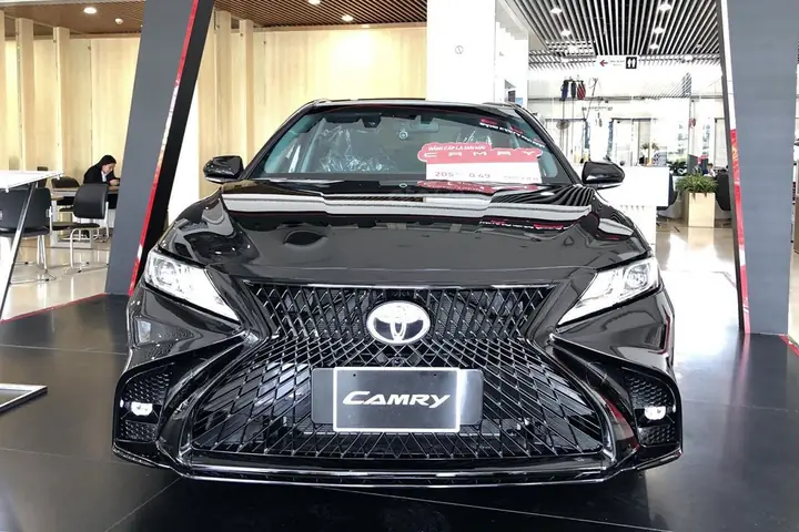 Toyota Camry Độ Lexus