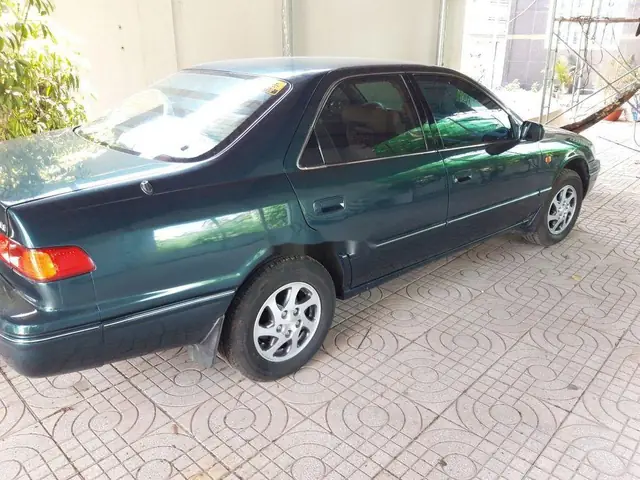 Toyota Camry Gli 2001