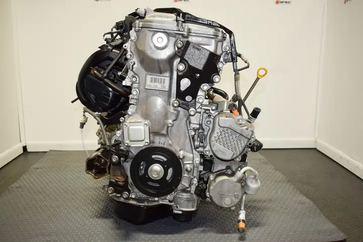 Toyota Camry Hybrid 2017 Engine