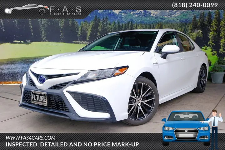 Toyota Camry Hybrid Se