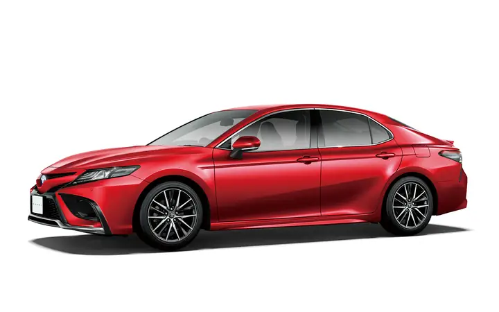 Toyota Camry Se Hybrid Red