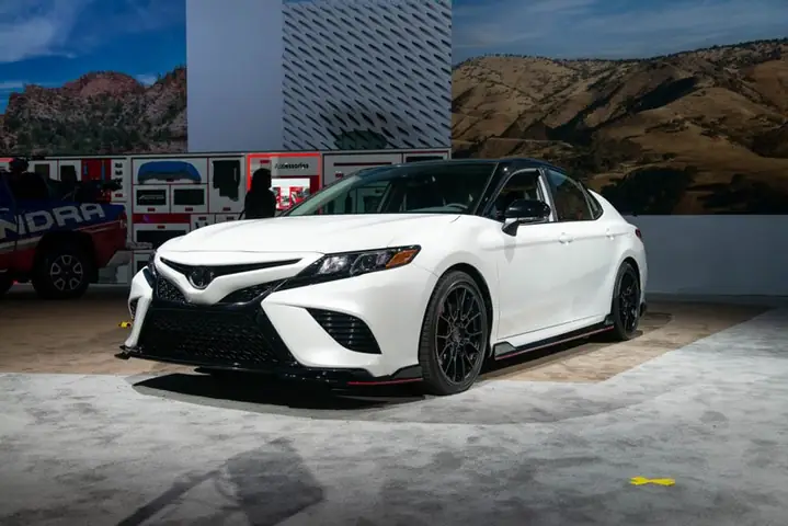 Toyota Camry Trd Sportivo Black