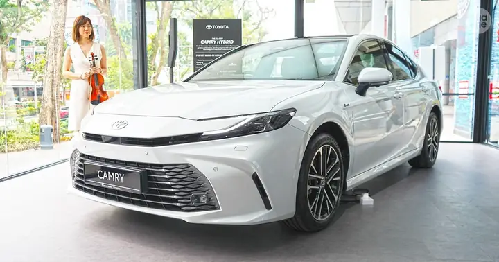 Toyota Camry Việt Nam