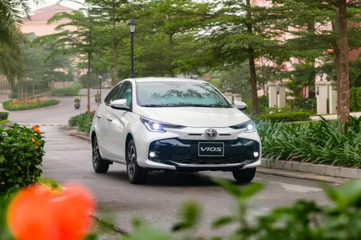 Toyota Cong Hoa Xe Cu