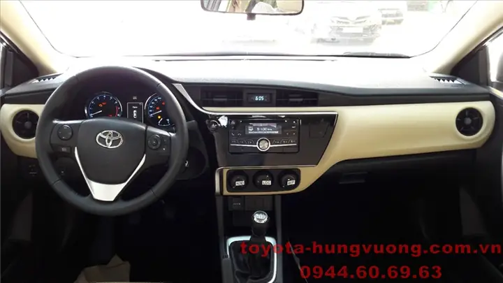 Toyota Corolla Altis 1.8 E Mt
