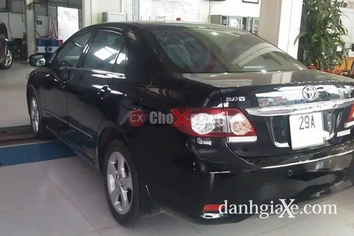 Toyota Corolla Altis 2.0 2012