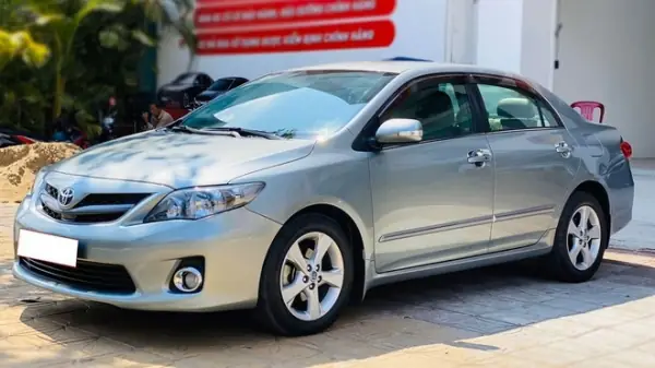 Toyota Corolla Altis Đời 2010 Toyota Corolla Altis Đời 2010