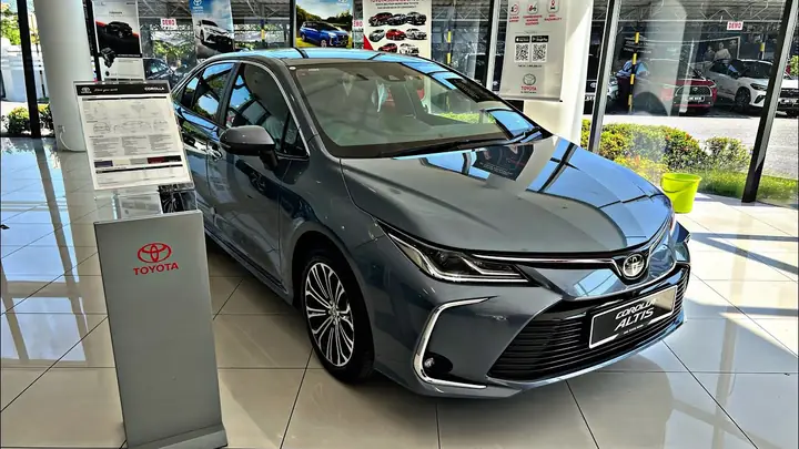 Toyota Corolla Altis Models