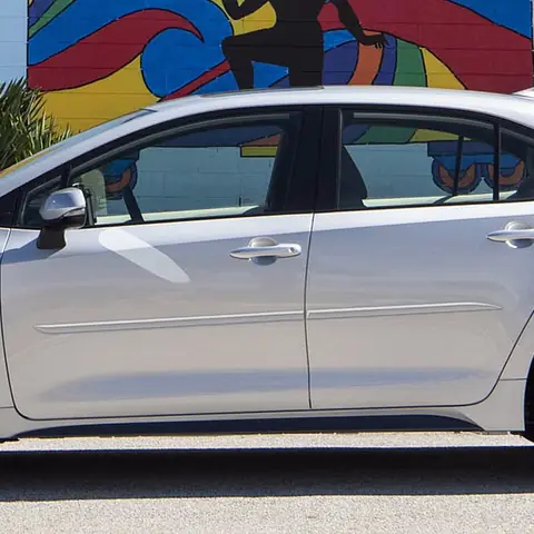 Toyota Corolla Body Side Molding Toyota Corolla Body Side Molding