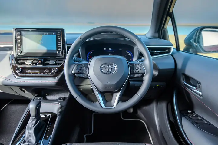 Toyota Corolla Hybrid 2019 Interior