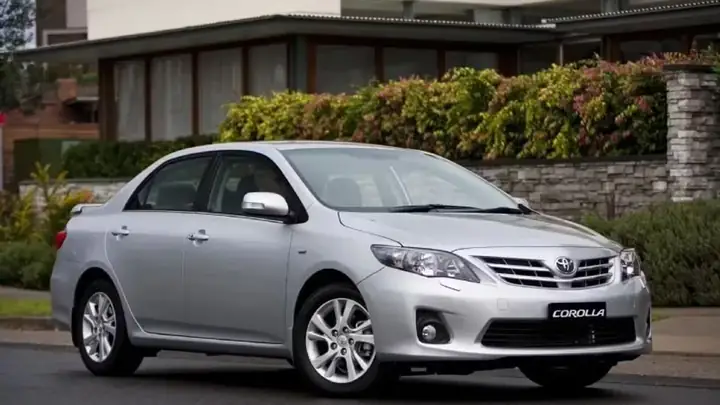 Toyota Corolla Sedan 2010