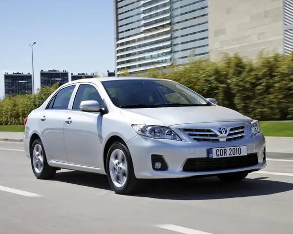 Toyota Corolla Sedan 2010