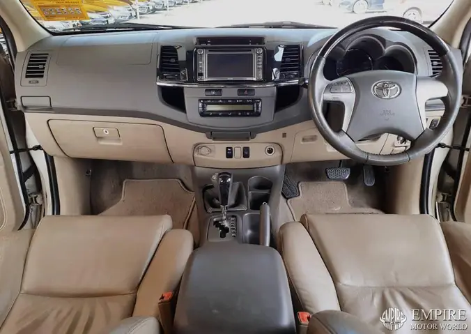 Toyota Fortuner 2013 Interior
