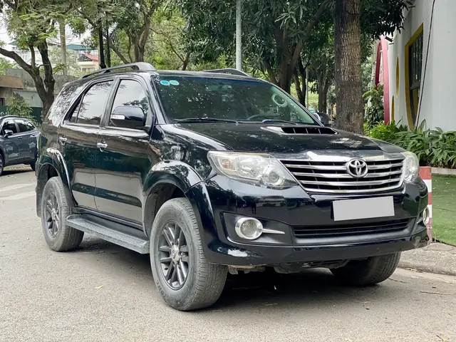 Toyota Fortuner 2015 Model