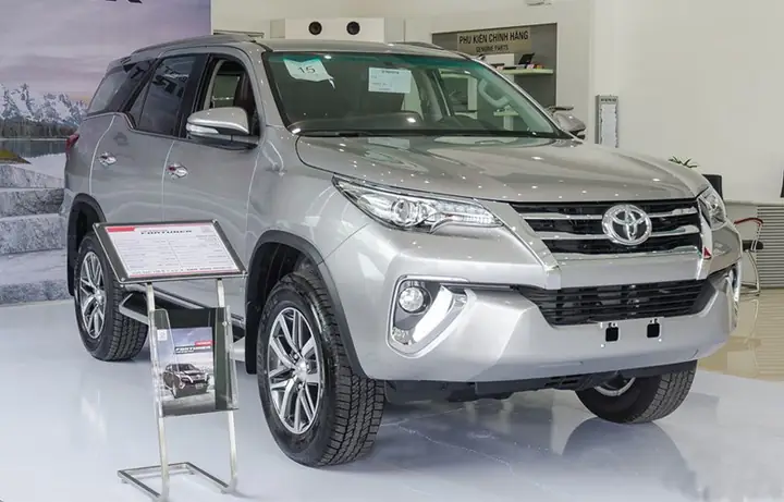 Toyota Fortuner 2018 Cũ Toyota Fortuner 2018 Cũ