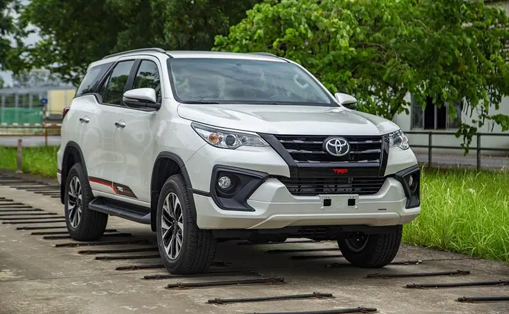 Toyota Fortuner 2019 Trd