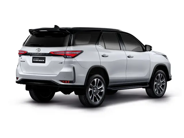 Toyota Fortuner 7 Seater