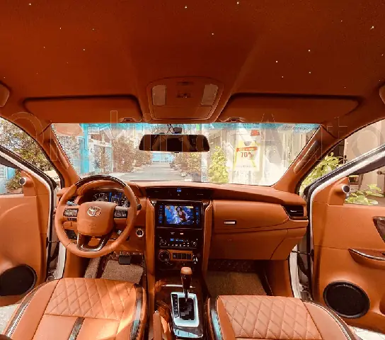 Toyota Fortuner Nội Thất