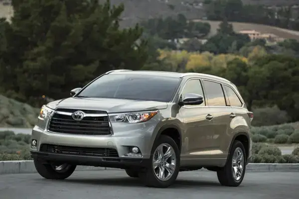 Toyota Highlander Nhập Khẩu
