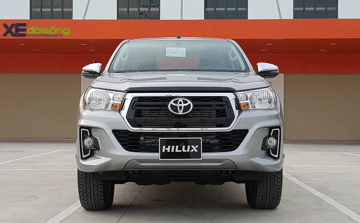 Toyota Hilux 2.4 E 4x2 At