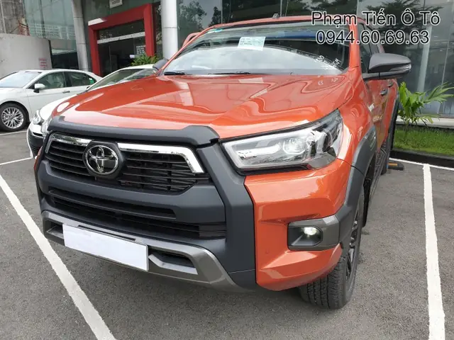 Toyota Hilux 2.8 G 4x4 At
