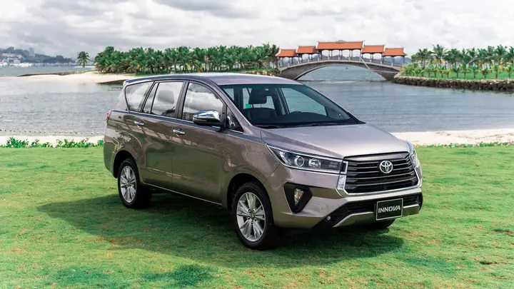 Toyota Innova 2.0 G
