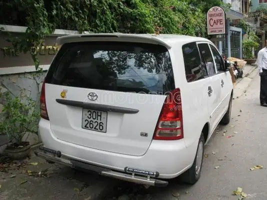 Toyota Innova 2006 J