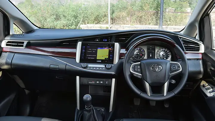 Toyota Innova 2016 Interior