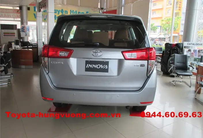 Toyota Innova E 2018 Toyota Innova E 2018