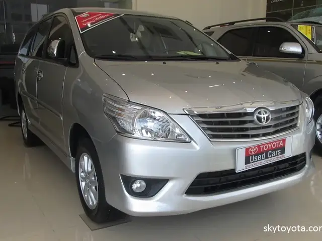Toyota Innova V 2013